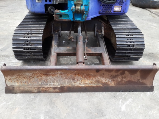 ขาย รถขุด KOMATSU รุ่น PC40FR แทร็กเหล็ก มือสองญี่ปุ่น ขาย รถขุด KOMATSU รุ่น PC40FR แทร็กเหล็ก มือสองญี่ปุ่น