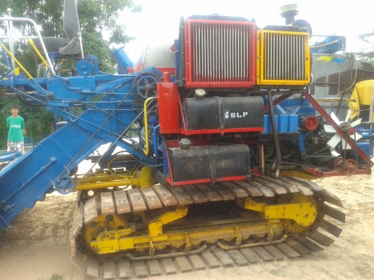 ขายรถเกี่ยวข้าว ขายรถเกี่ยวข้าว