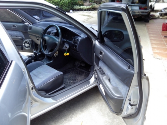 ขายรถ toyota colola หน้าหนู-ตูดเป็ด Auto