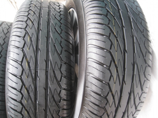 ขายล้อแม็ก Honda freed ถอดจากรถป้ายแดง 15"x5.5" et50 4รู 100 + ยางปี 12 ,3เส้นและปี13,1 เส้นครับ  ตุ่มและสีหน้ายางมี(081-3747940)