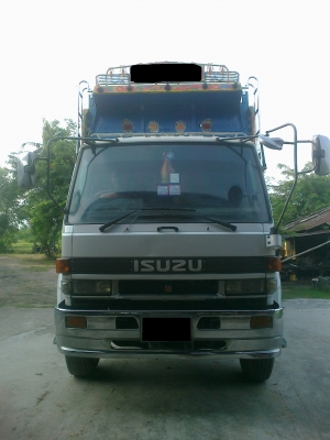 ISUZU