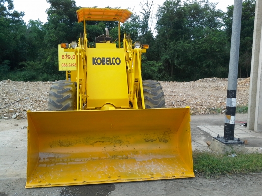 ขาย  รถตัก KOBELCO สภาพเยี่ยม พร้อมใช้งานทันที เก่าญี่ปุ่นแท้