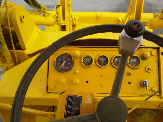 ขาย  รถตัก KOBELCO สภาพเยี่ยม พร้อมใช้งานทันที เก่าญี่ปุ่นแท้