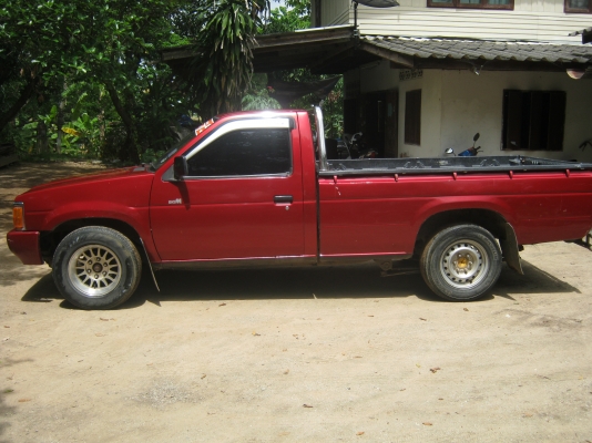 ขาย บิกเอ็ม ตอนเดียว 2.5 ฝาแดง พวงมาลัยเพาเวอร์ รถบ้าน พร้อมใช้