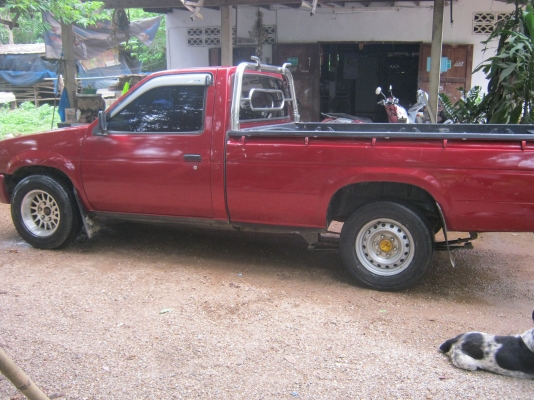 ขาย บิกเอ็ม ตอนเดียว 2.5 ฝาแดง พวงมาลัยเพาเวอร์ รถบ้าน พร้อมใช้