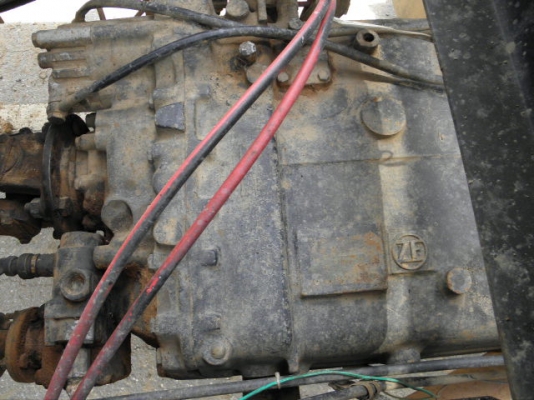 ฮีโน่2Kพร้อมใช้ ยางดี10เส้นเกียร์ZF(มีเครื่องเสียงด้วย)สนใจติดต่อ0847823249