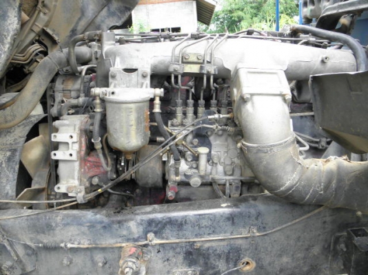 ฮีโน่2Kพร้อมใช้ ยางดี10เส้นเกียร์ZF(มีเครื่องเสียงด้วย)สนใจติดต่อ0847823249