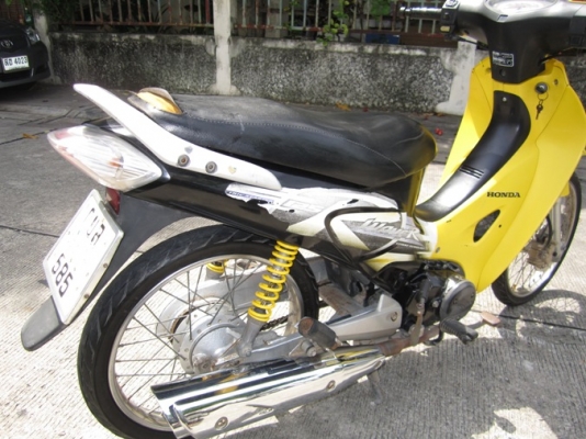 ยังไงก็ขาย wave125Rปี47ถูกๆรถบ้านเครื่องเดิมๆชุดโอนครบ