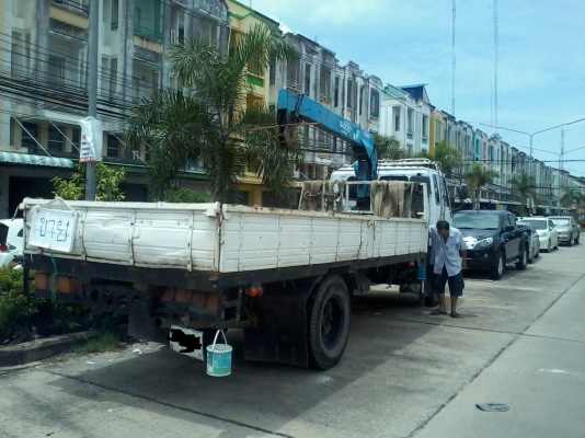 ขายด่วน Isuzu Rocky 6 ล้อ FRR12LA กระบะยาว 5.5 ม เครน 3 ตัน 3 ปลอก ยี่ห้อ Unic