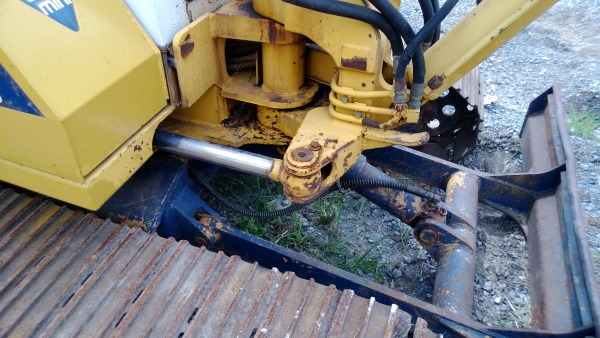 KOMATSU PC40-5 เก่านอก เอวแน่น ปั็มแรง หัวเก๋ง สภาพพร้อมใช้ สุดๆเอาไปแบ่งกันใช้ได้เลยครับ น้องร็อค จัดหั้ย สนใจโทร สอบถามได้ 081-8535656 KOMATSU PC40-5 เก่านอก เอวแน่น ปั็มแรง หัวเก๋ง สภาพพร้อมใช้ สุดๆเอาไปแบ่งกันใช้ได้เลยครับ น้องร็อค จัดหั้ย สนใจโทร สอบถามได้ 081-8535656