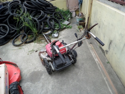 เครื่องตัดหญ้า HONDA UM 2460 แบบเดินตาม