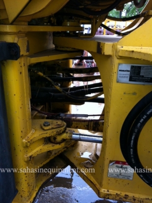 รถตัก WA380-3E S/N 102XX รถนอก สภาพสวย บจก.สหสินอีควิปเม้นท์ โทร.081-5851880, 02-5168100-1 รถตัก WA380-3E S/N 102XX รถนอก สภาพสวย บจก.สหสินอีควิปเม้นท์ โทร.081-5851880, 02-5168100-1