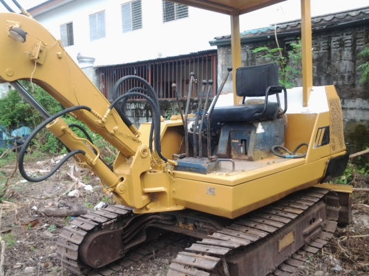 รถแบคโฮ โคมัสสุ