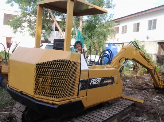 รถแบคโฮ โคมัสสุ