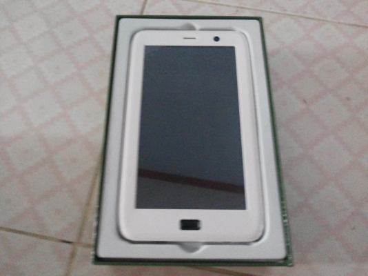 ขายถูกๆรับประกัน1ปีโทใด้(ไม่ใช่ของจีน)ของใหม่(ซื้อมา3600)(ไม่ใช่ของจีน)2200