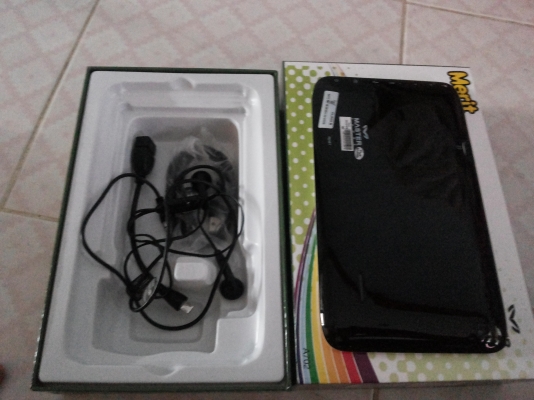 ขายถูกๆรับประกัน1ปีโทใด้(ไม่ใช่ของจีน)ของใหม่(ซื้อมา3600)(ไม่ใช่ของจีน)2200