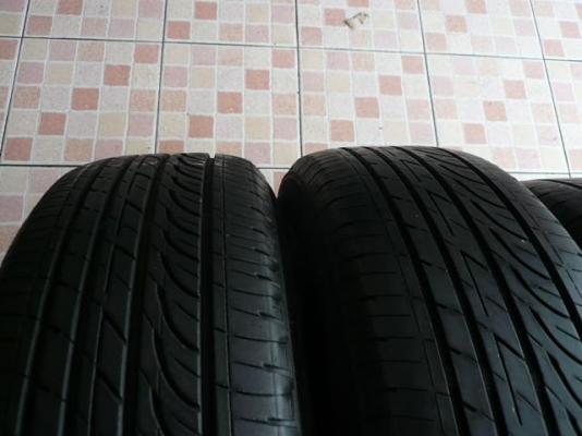 ขายยาง BRIDGESTONE GR90----215-60-16----ปี12 (1ชุด) ขายยาง BRIDGESTONE GR90----215-60-16----ปี12 (1ชุด)