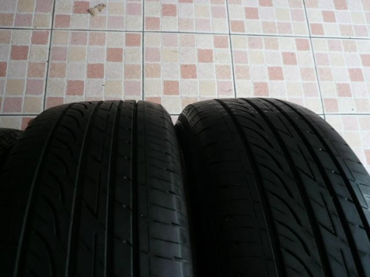 ขายยาง BRIDGESTONE GR90----215-60-16----ปี12 (1ชุด) ขายยาง BRIDGESTONE GR90----215-60-16----ปี12 (1ชุด)