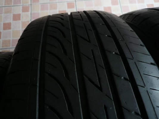 ขายยาง BRIDGESTONE GR90----215-60-16----ปี12 (1ชุด) ขายยาง BRIDGESTONE GR90----215-60-16----ปี12 (1ชุด)