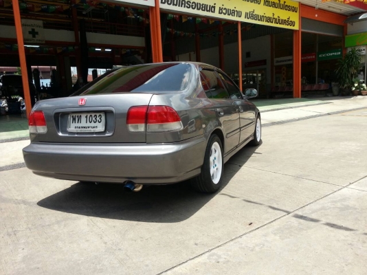 ขายcivic ek 96 บอดี้  สีเทาskyline สวยรถบาง ไม่มีผุ0818222306 0841022300 ชิน