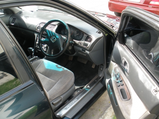 +รถหรู ทรงสวยHONDA ACCORDเครื่องเดิมเกียร์A/Tภายในสวยสีพอใช้ก.+พับข้างไฟฟ้าภาษีก.ค57เล่มพร้อมโอน