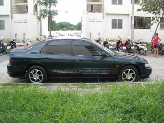 +รถหรู ทรงสวยHONDA ACCORDเครื่องเดิมเกียร์A/Tภายในสวยสีพอใช้ก.+พับข้างไฟฟ้าภาษีก.ค57เล่มพร้อมโอน