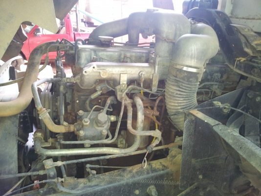 ขายรถบรรทุก 10  ล้อ  นิสสัน  CWM430  ปี47   290 แรงม้า  ไม่ดั้ม