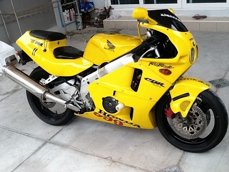 cbr 400 nc 23 ทะเบียนแท้พร้อมโอนเก็บเดิมๆ 69000 บาท