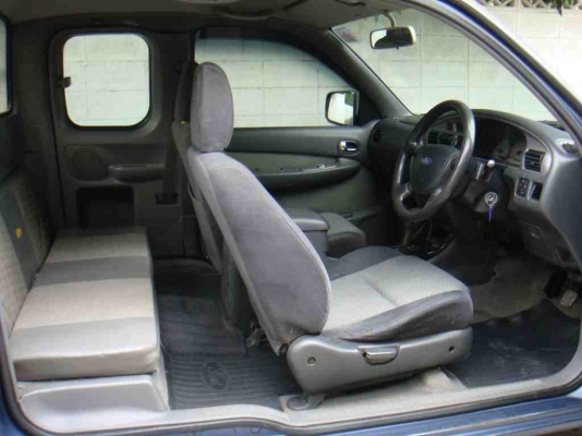 ขายถูก Ford OpenCab ตัวสูง4WD วาง2J vvti เกียออโต้ ติดLPG