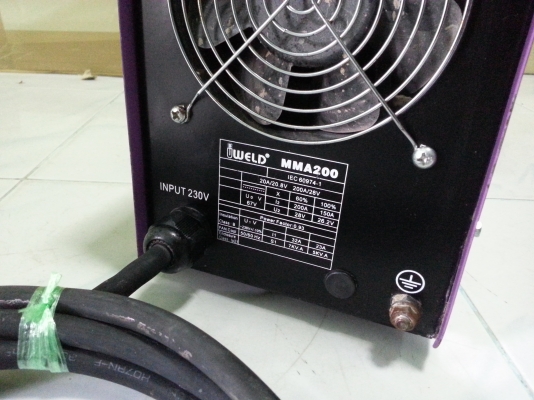 ตู้เชื่อมไฟฟ้าอินเวอร์เตอร์ยี่ห้อ IWELD MMA 200 สภาพดีมากพร้อมใช้ครับ