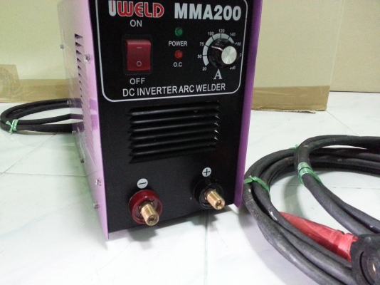 ตู้เชื่อมไฟฟ้าอินเวอร์เตอร์ยี่ห้อ IWELD MMA 200 สภาพดีมากพร้อมใช้ครับ