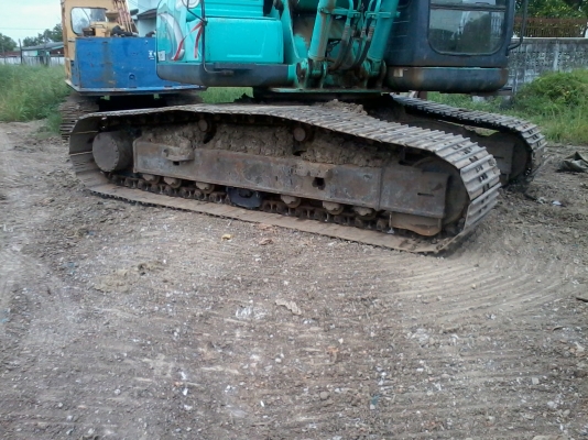 ขายแม๊กโครKOBELCO SK  200-YN  11 ซีเรี้ยนสูงรถสวยพร้อมใช้เอกสารเล่มทะเบียนรถบ้านคับ