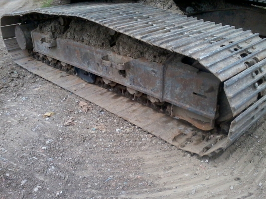 ขายแม๊กโครKOBELCO SK  200-YN  11 ซีเรี้ยนสูงรถสวยพร้อมใช้เอกสารเล่มทะเบียนรถบ้านคับ