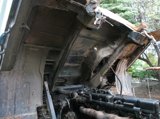 ขายด่วนรถสิบล้อISUZUSPZรถประกอบนอกเครือง220แรงม้า