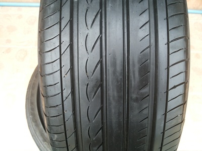 ขายยาง215/60/16 ปี 11 YOKOHAMA JAPAN  1 คู่