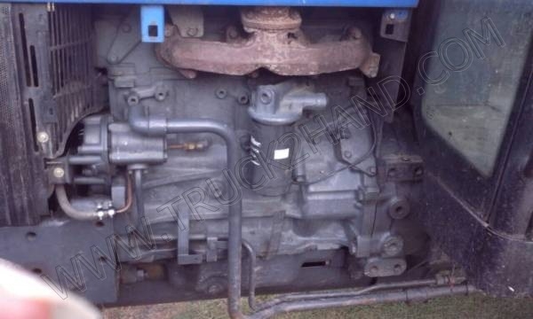 รถไถ ยี่ห้อ FORD NEWHOLLAND รุ่น 6640