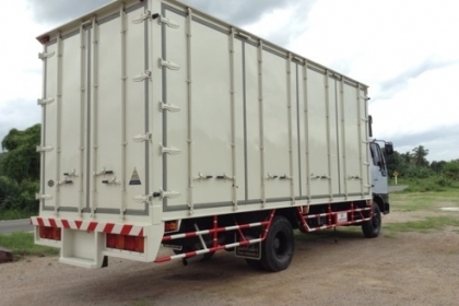 Hino FC4J. 6 ล้อตู้ 10 บาน (ตู้ใหม่ยังไม่ได้ใช้งาน) เครื่อง144 HP ยาว6เมตร ปี 40ไม่มีเสากลาง สภาพสวย พร้อมใช้งาน 780,000