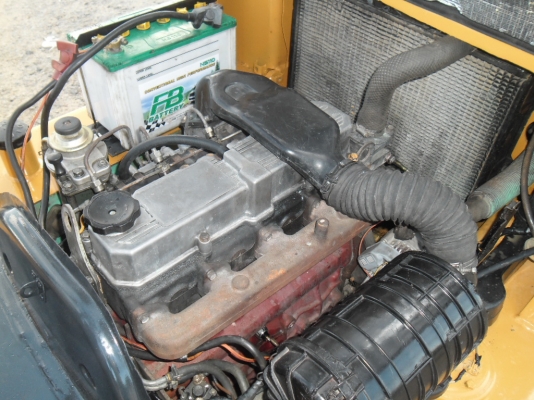 ขายด่วนรถยก MITSUBISHI  FD25-F18A เครื่องดีเซล S4S เกียร์AUTO เสาสูง 4 เมตร ยางตัน 4 เส้น ทำสีใหม่