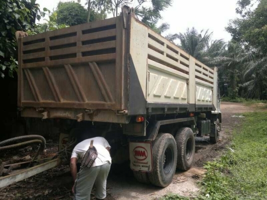 รถอิซูซุ 10 ล้อดั้ม 320 แรงม้า ปี 51 สนใจติดต่อ 081 - 6079515 รถอิซูซุ 10 ล้อดั้ม 320 แรงม้า ปี 51 สนใจติดต่อ 081 - 6079515