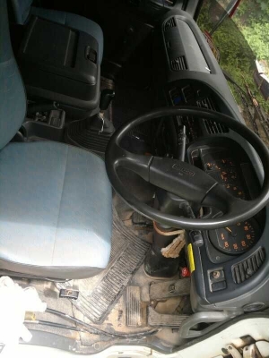 รถอิซูซุ 10 ล้อดั้ม 320 แรงม้า ปี 51 สนใจติดต่อ 081 - 6079515 รถอิซูซุ 10 ล้อดั้ม 320 แรงม้า ปี 51 สนใจติดต่อ 081 - 6079515