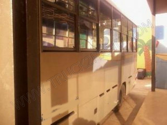 รถบรรทุกโดยสาย ยี่ห้อ ISUZU รุ่น NQR 175 แรงม้า