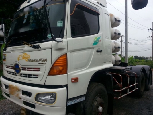 รถฮีโน่ 10 ล้อ หัวลาก 260 แรงม้า ปี 49  ( ขายเฉาะหัว )   สนใจติดต่อ 081 - 6079515