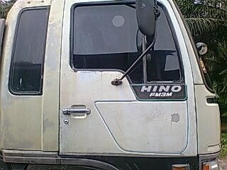 รถฮีโน่ 10 ล้อดั้ม FM3M 240 แรงม้า สนใจติดต่อ 081 - 6079515 รถฮีโน่ 10 ล้อดั้ม FM3M 240 แรงม้า สนใจติดต่อ 081 - 6079515