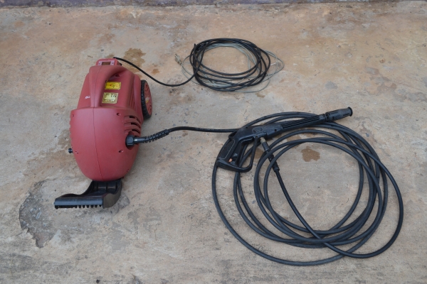 ขายเครื่องฉีดน้ำแรงดันสูงสำหรับล้างรถ