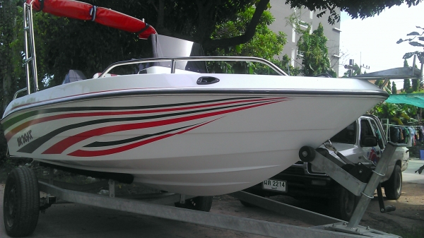 เรือไฟเบอร 15 ฟุต เครื่อง Yamaha 60 แรง 2 จังหวะ