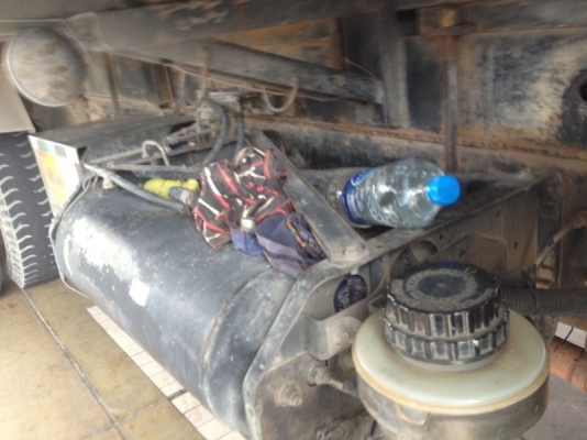 รถฮีโน่ 10 ล้อดั้ม 260 แรงม้า ปี 47 ( ขายแม่/ลูก ) สนใจติดต่อ 081 - 6079515 รถฮีโน่ 10 ล้อดั้ม 260 แรงม้า ปี 47 ( ขายแม่/ลูก ) สนใจติดต่อ 081 - 6079515