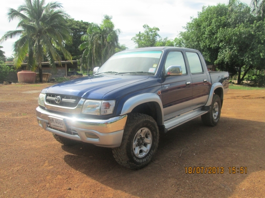 โตโยต้า สี่ประตู 4WD สปอร์ตคลุยเซอร์ ปี03 สวยม๊ากมาก!!!