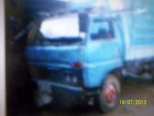 ขาย6ล้อ   ไดฮัทสุ  หัวใหญ๋3ใบปัด  เครื่อง  อิซูสุ  100แรง