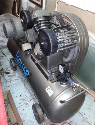 ขายปั้มลมยี่ห้อJaguar Air Compressor โมเดลev-80