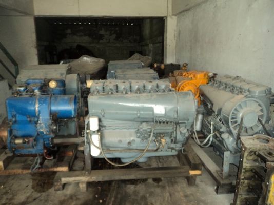 ขายเครื่องยนต์ DEUTZ   V 8